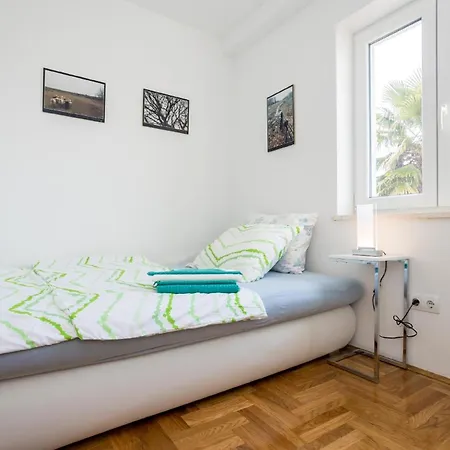 Fuer 3 Personen Ca 50 Qm In Porat, Kvarner Bucht Krk * Porat