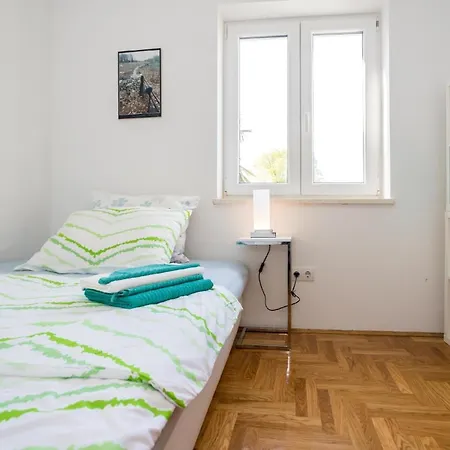 Fuer 3 Personen Ca 50 Qm In Porat, Kvarner Bucht Krk